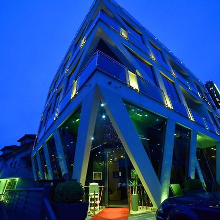 Hotel Palace فليكا كلادوشا المظهر الخارجي الصورة