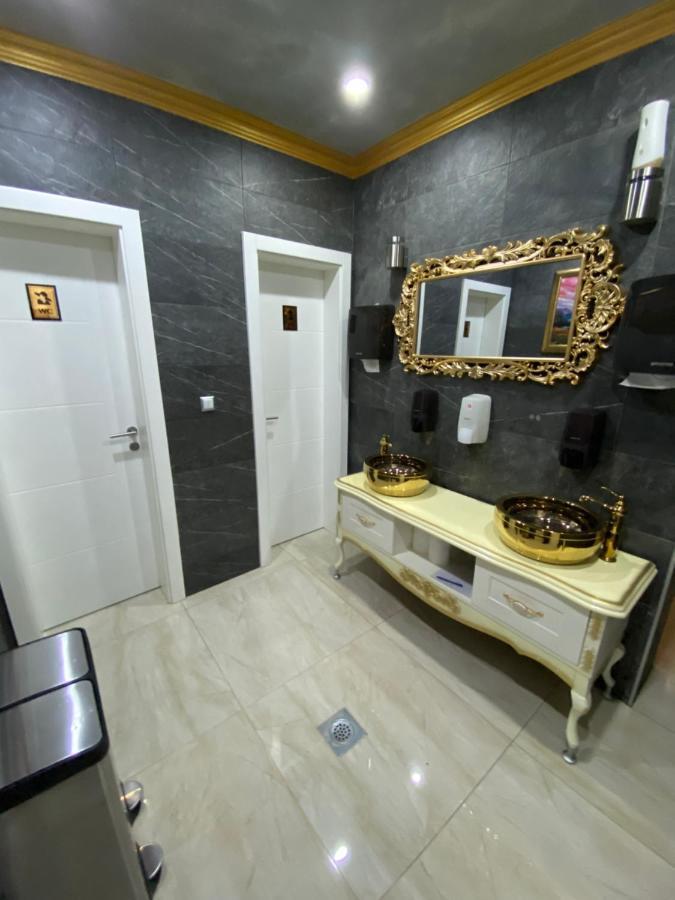 Hotel Palace فليكا كلادوشا المظهر الخارجي الصورة